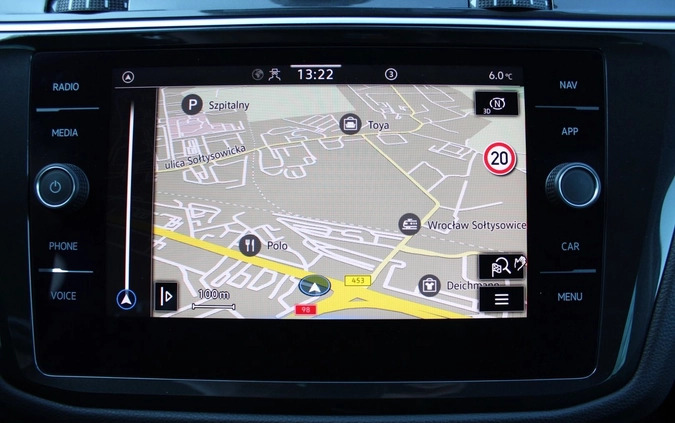 Volkswagen Tiguan cena 127900 przebieg: 30500, rok produkcji 2021 z Drohiczyn małe 277